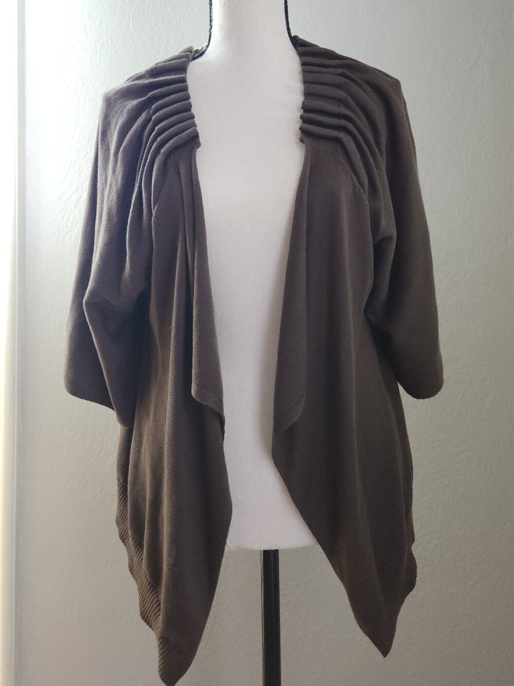 Wintersilks Brown Olive Cardigan Womens Size Medium